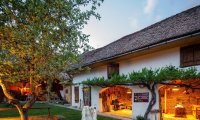 Casa Galbena – Foto Vlad Patru si Ana Campeanu