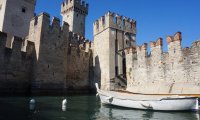 Castelul din Sirmione, Lacul Garda, Italia