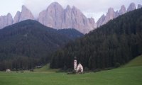 Val di Funes, Dolomiti, Italia - Lacul Garda