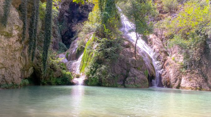 Cascada Kaya Bunar